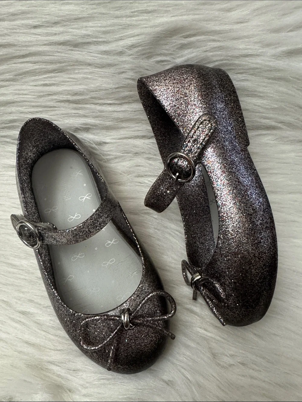 Mini Melissa good preowned